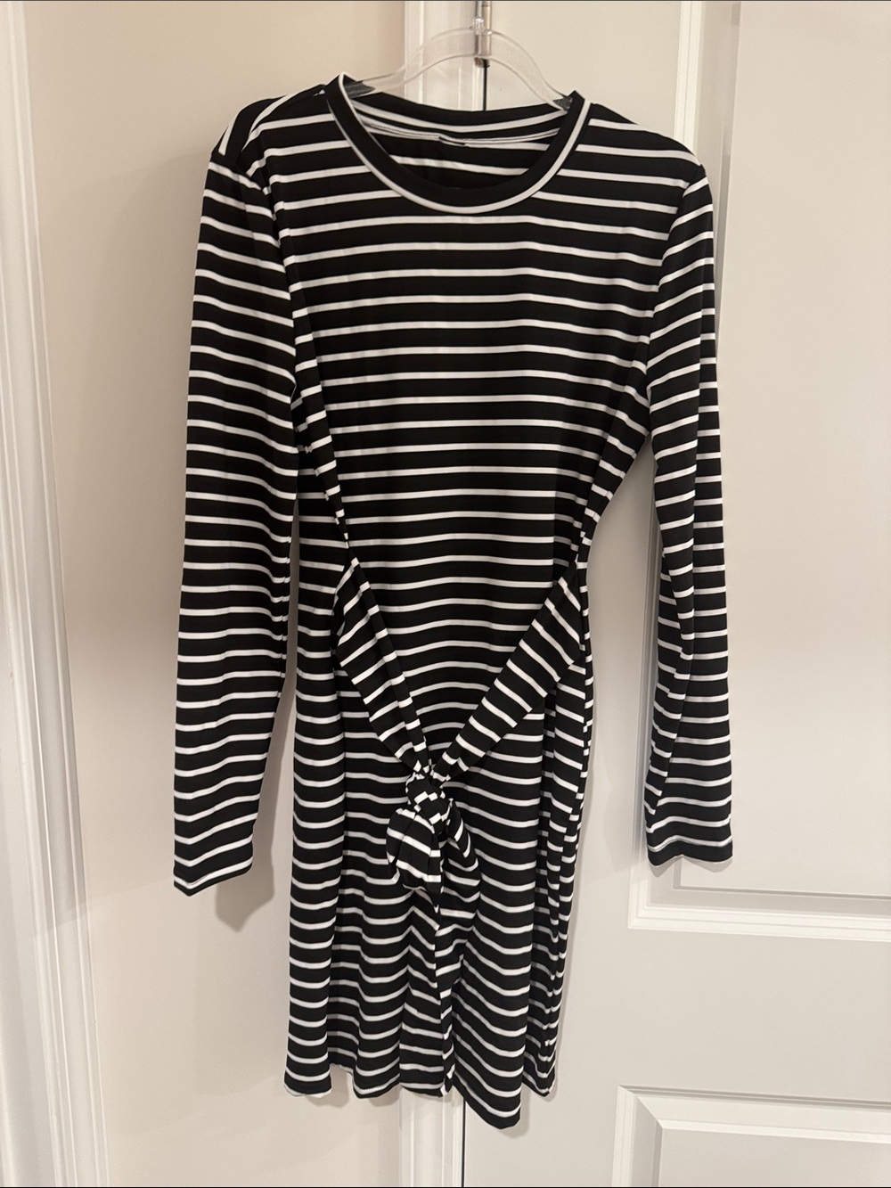Black & White Striped Knot-Front Long Sleeve Dress - Women's - Picture 1 of 1